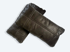 2 toggle pillows